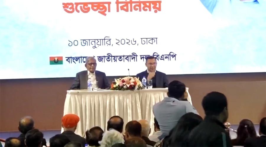 সম্পাদক ও সাংবাদিকদের সঙ্গে শুভেচ্ছা বিনিময়ে তারেক রহমান