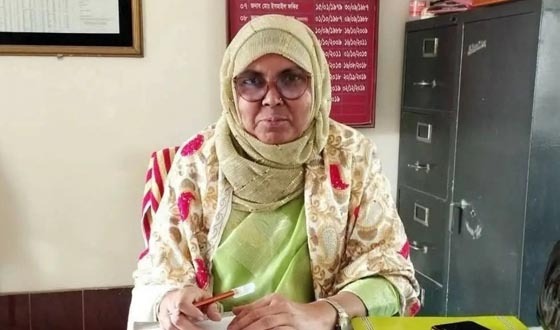হোসেনপুরে শ্রেষ্ঠ প্রধান শিক্ষক হলেন আছমা বেগম
