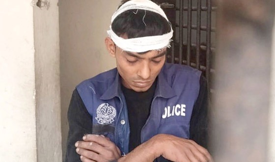 মহেশপুরে পুলিশের পোশাকে ডাকাতির চেষ্টা,আটক ১