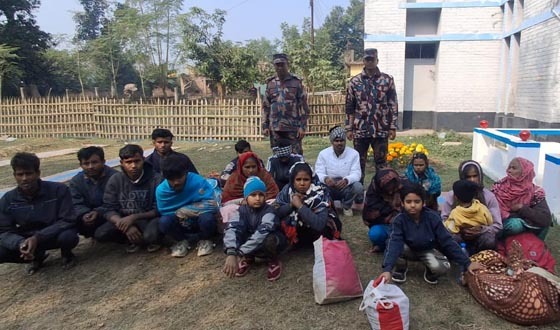 গোমস্তাপুর সীমান্ত দিয়ে ১৭জনকে ঠেলে পাঠিয়েছে বিএসএফ