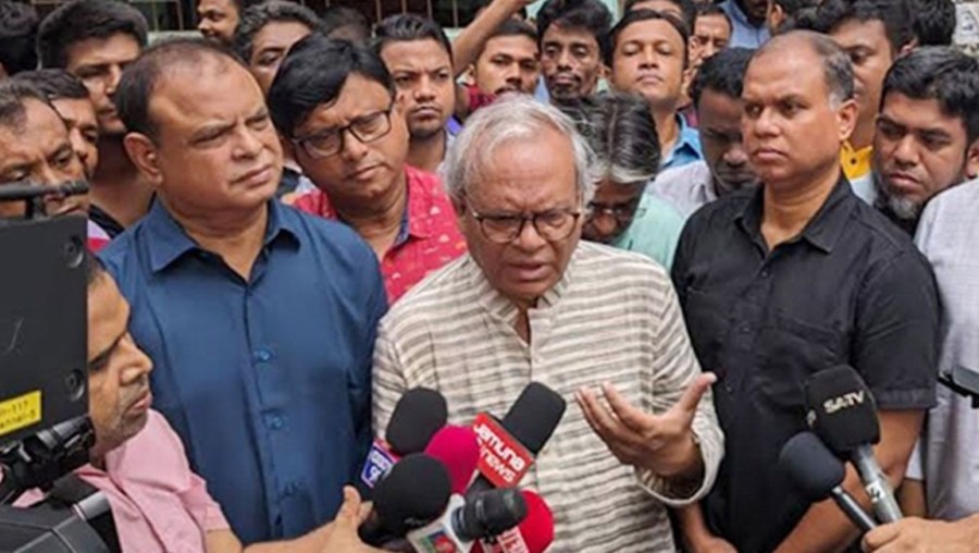 খালেদা জিয়া ছিলেন বলেই স্বাধীনতা  সুরক্ষিত ছিল: রিজভী