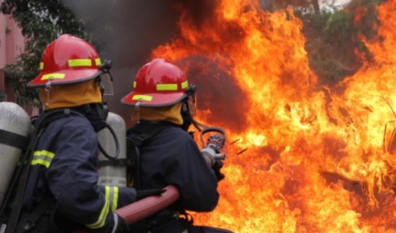 বরিশালে র‌্যাগ ডে অনুষ্ঠান চলাকালে আকস্মিক অগ্নিকান্ড