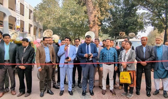 মেহেরপুরে ‘ভোটের রিকশা’ কার্যক্রমের উদ্বোধন