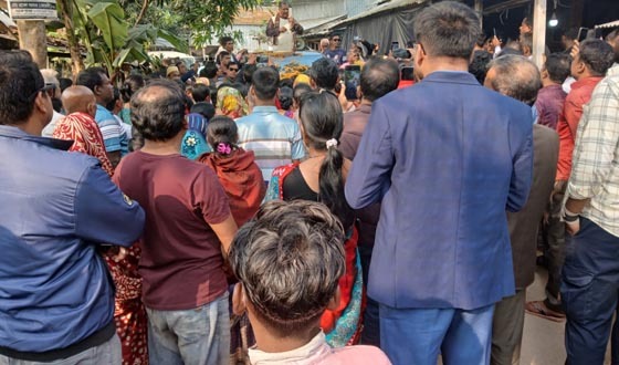 আগৈলঝাড়ায় জহির উদ্দিনের গণসংযোগ