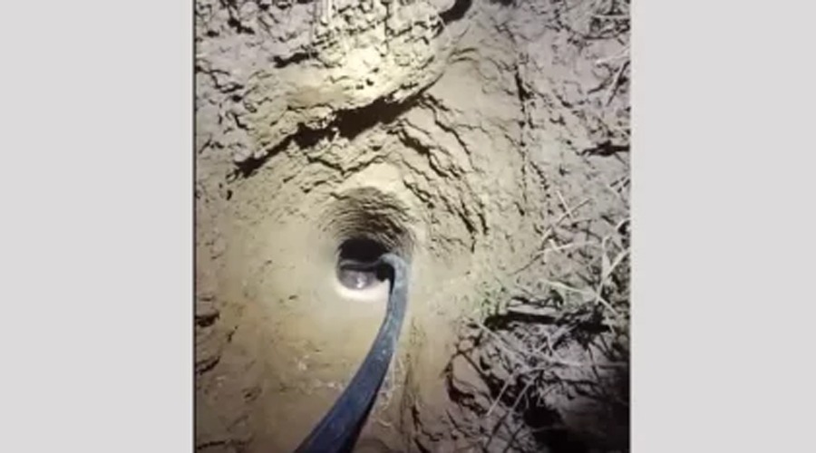 রাউজানে গভীর নলকূপের গর্তে পড়ে গেছে শিশু—উদ্ধার অভিযান চলছে