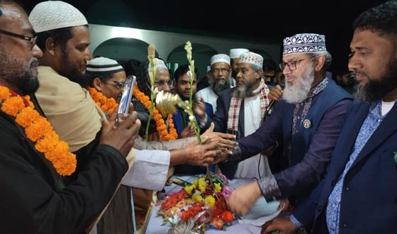 পিরোজপুরে বিএনপির দু’শতাধিক নেতাকর্মী জামায়াতে যোগ