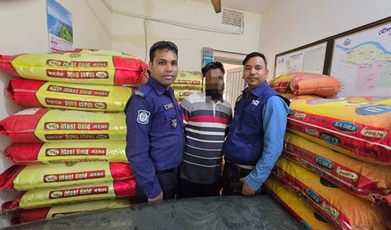 মৌলভীবাজারে ভারতীয় জিরা ও ট্রাক জব্দ, গ্রেফতার ১