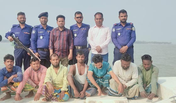 মেঘনায় অভিযানে ২৪ জেলে আটক, জরিমানা