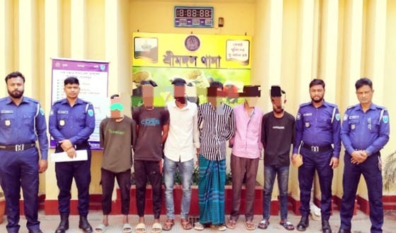 শ্রীমঙ্গলে চোরাই রাবার ও সাবমারসিবল পাম্পসহ আটক ৬