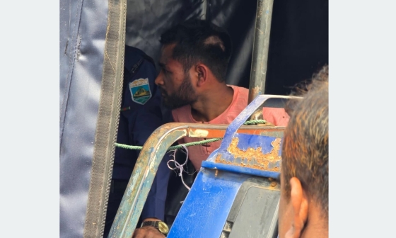 বাগমারায় শিশুকে বলাৎকারের চেষ্টা, গণপিটুনির পর পুলিশে সোপর্দ