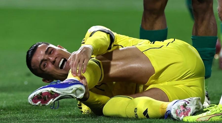 ধারণার চেয়েও গুরুতর চোট, চিকিৎসার জন্য মাদ্রিদে যাচ্ছেন রোনালদো