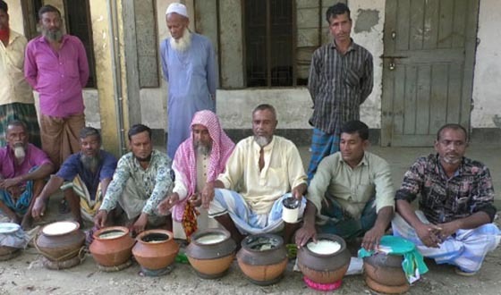 শেরপুরের মহিষ দুধের টক দই ঘ্রাণে-স্বাদে সেরা