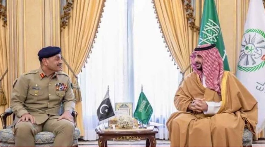 সৌদি প্রতিরক্ষামন্ত্রী ও পাকিস্তান সেনাপ্রধানের জরুরি বৈঠক