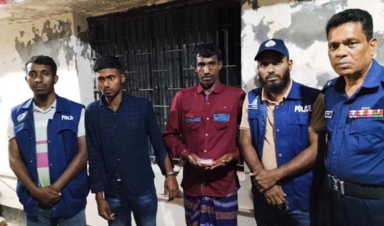 কাউখালীতে ৫২ পিস ইয়াবা সহ মাদক ব্যবসায়ী গ্রেফতার