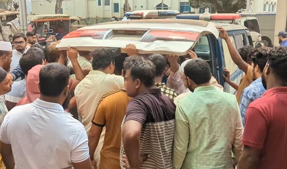 মেহেরপুরে মোটরসাইকেলের মুখোমুখি সংঘর্ষে নিহত ১, আহত ৩