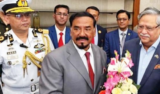 খ্যাতনামা ফুটবলার থেকে জাতীয় সংসদের স্পিকার