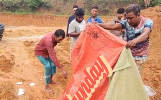 কালিয়াকৈরে ড্রাম ট্রাকের চাকায় পিষ্ট হয়ে যুবক নিহত