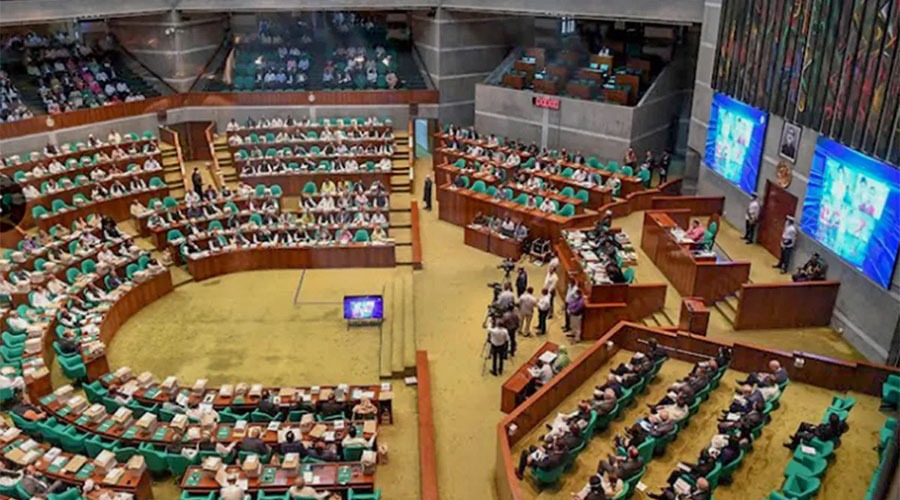 জাতীয় সংসদের দ্বিতীয় দিনের অধিবেশন চলছে