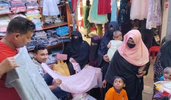 জিয়ানগরে শেষ মুহূর্তে জমে উঠেছে ঈদের কেনাকাটা