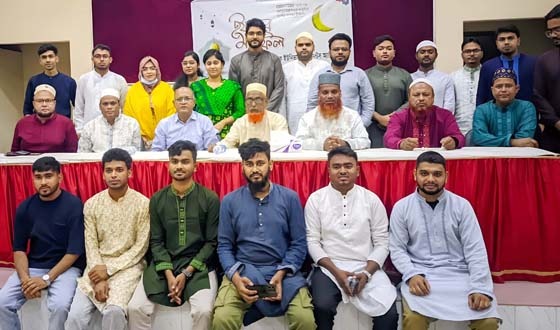 পাবলিক ইউনিভার্সিটি স্টুডেন্ট এসোসিয়েশনের ইফতার মাহফিল