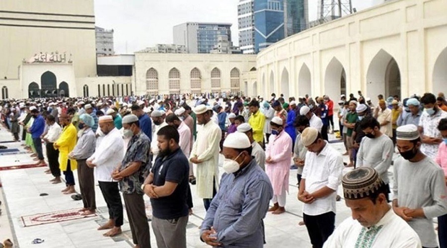 রাজধানীতে ঈদের ১ হাজার ৭৭টি জামাত