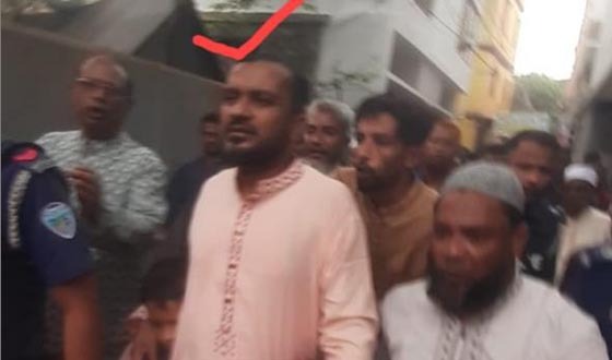 সরাইলে পিতার দাফনে অংশ নিতে স্বেচ্ছাসেবক লীগ নেতার প্যারোলে মুক্তি