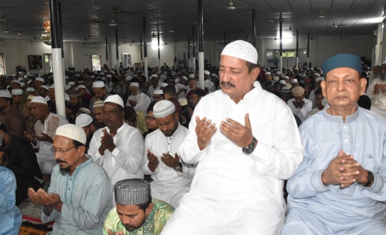 রাজশাহীতে ভূমিমন্ত্রীর অংশগ্রহণে ঈদুল ফিতরের প্রথম জামাত অনুষ্ঠিত