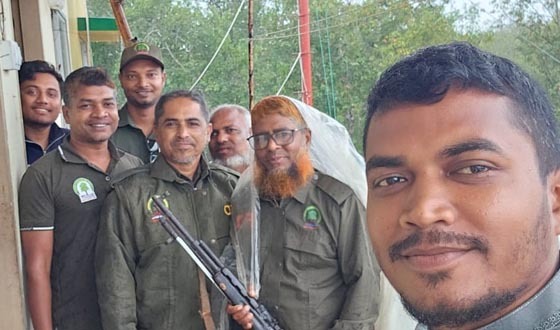 ঈদের দিনেও দোবেকী টহল ফাঁড়ির স্টাফরা ব্যস্ত ছিল টহল কার্যক্রমে