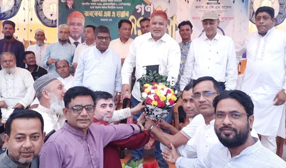 নাসিরনগরে সাংসদ এমএ হান্নানকে এলাকাবাসীর গণসংবর্ধনা প্রদান