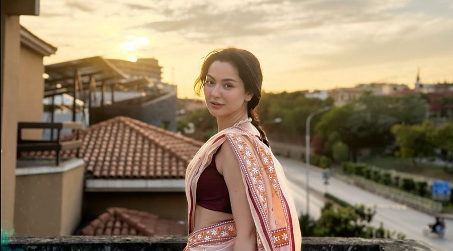 হানিয়াকে শাড়ীতে দেখে ভক্তদের হতাশা প্রকাশ