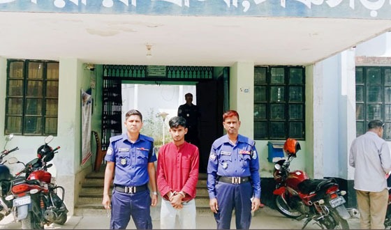 আটোয়ারীতে ইয়াবা সহ যুবক আটক