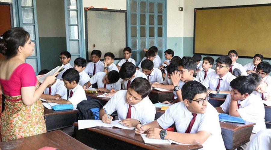 ৩৭ দিনের ছুটি শেষে কবে খুলছে প্রাথমিক বিদ্যালয়?