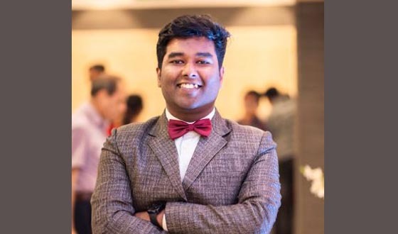 পদ্মায় বাসডুবিতে মা ও ভাগনেসহ প্রাণ হারালেন জাবি শিক্ষার্থী রাইয়ান