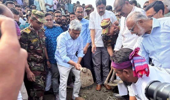 যশোরে জলাবদ্ধতা নিরসনে খাল পুনঃখনন প্রকল্প উদ্বোধন করলেন প্রতিমন্ত্রী